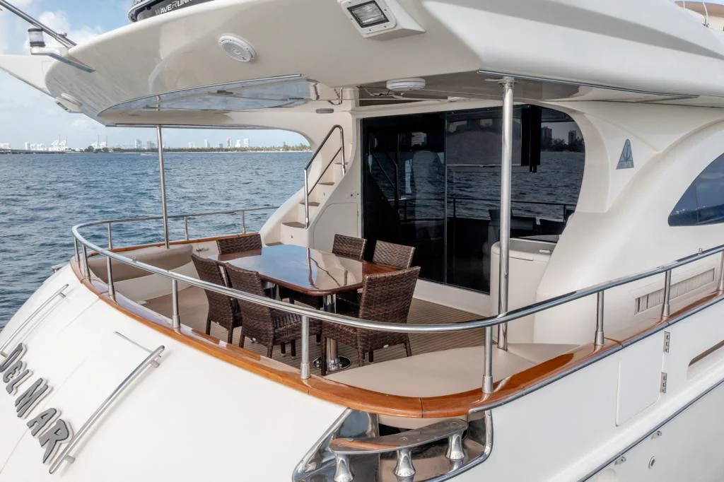 85ft Azimut Del Mar premium experience